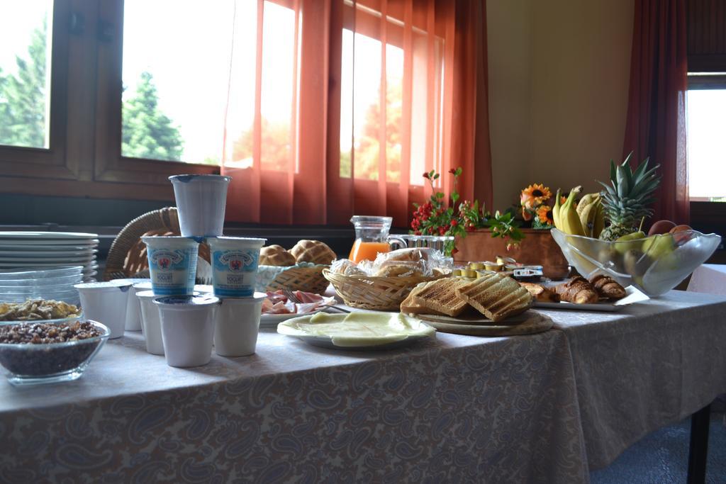 Hotel Aurora كوليكو المظهر الخارجي الصورة